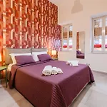 Monteoliveto 33 Hotel