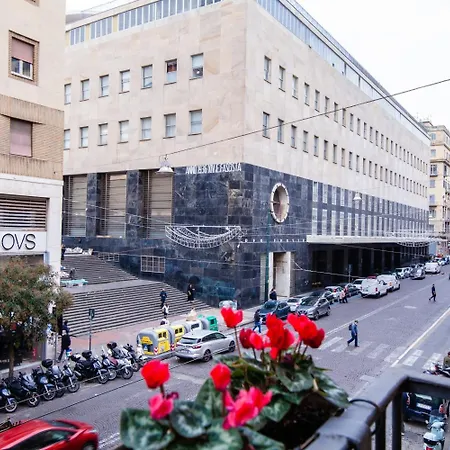 Monteoliveto 33 Hotell Neapel