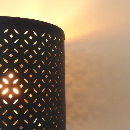 Hotell Monteoliveto 33 *