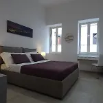 Monteoliveto 33 Неаполь