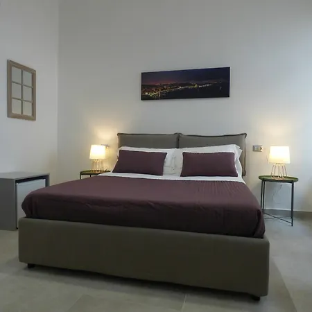 Hotel Monteoliveto 33 *